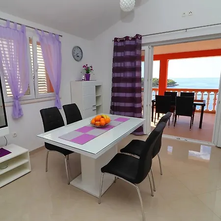 Adriatic View-five Bedroom With Pool And Sea View