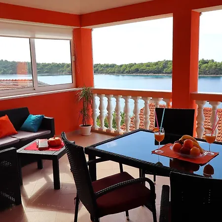 別荘 Adriatic View-five Bedroom With Pool And Sea View *