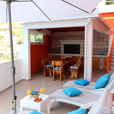 Adriatic View-five Bedroom With Pool And Sea View