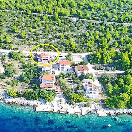 別荘 Adriatic View-five Bedroom With Pool And Sea View